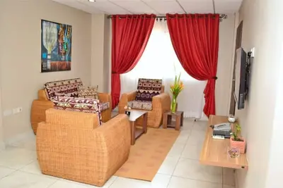 Image de 15 Minutes from Accra City Center 2bdr apartment/2. 5 Bathrooms