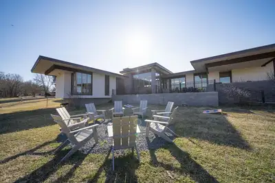 Image de Corporate*Hot Tub•20 Acres•King Beds•Firepit•Views