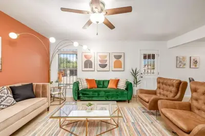 Image de Tucson Desert Vibes;Privacy/Pets/Huge Yard/3bd2bth