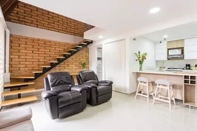 Image de Entire Studio close to Medellín's downtown, the real Medellín