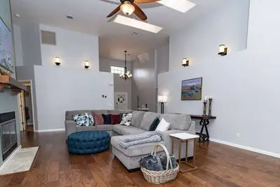 Image de Tranquil Pine Country Escape, Perfect for Families