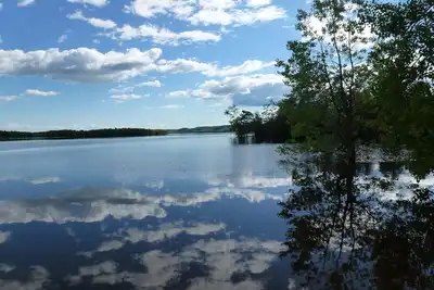 Image de Lakefront Deer Lodge