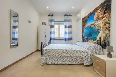 Image de Appartement \"Casa Cinisi - Casa Vacanze\" avec balcon et Wi-Fi