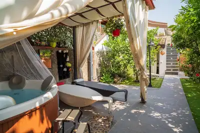 Appartement 'A Ugghia- I Mori' avec jardin partagé, Wi-Fi et climatisation