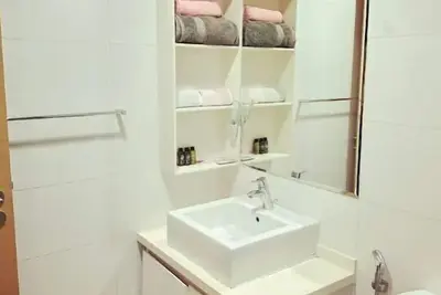 Image de High-class 2br 101m2 Condo