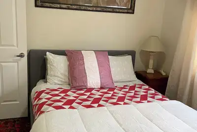 Image de 2 bedroom unit in the heart of St Marys