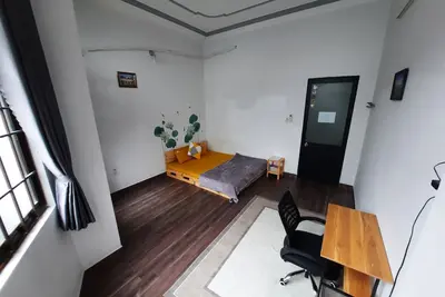 Image de 5 Minutes to the Center! Family-sized City House With Full Equipment