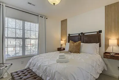 Image de The Cozy Daydream, 7 miles to Pti Airport