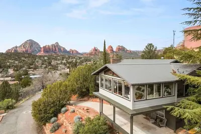 Image de Prime Location in Uptown with epic views and Hot Tub