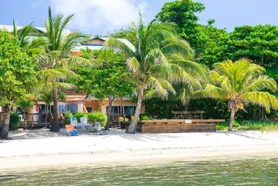 Image de Beach Front Paradise - As seen on Hgtv - Best Location