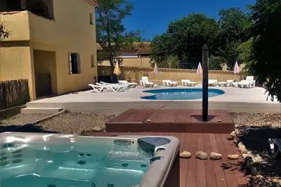 Image de Gite \"Sophie \" Piscine et Spa à Ruoms en Ardèche Méridionale