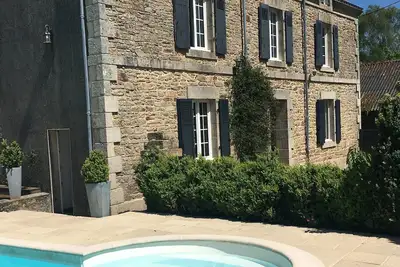 Image de Beautiful and charming house with swimming pool in the countryside, near the sea