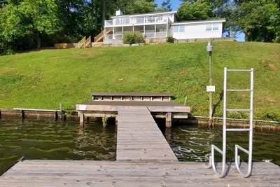 Image de Lakeside retreat