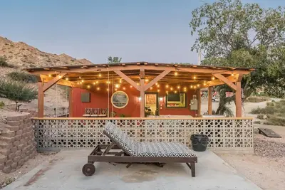 Image de Sun Ray Ranch Cabin between Joshua Tree and Palm Springs