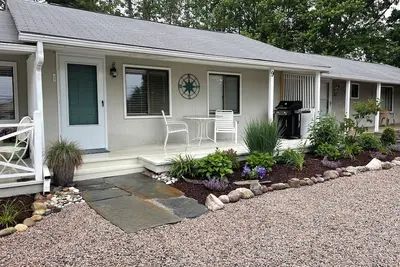 Image de Quaint Condo 5 Min From The Beach