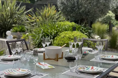 Image de la maison du bonheur, idéale famille, proche Rochefort La Rochelle 8 voyageurs