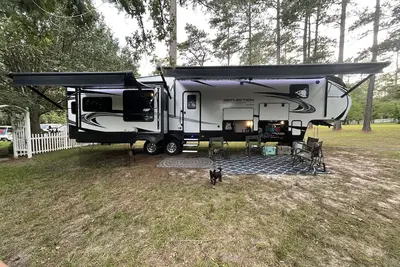 Image de Bunkhouse camper