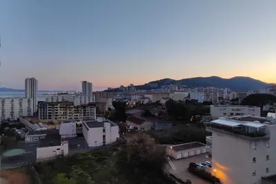 Image de Grand F3 neuf, vue panoramique (montagne et mer)