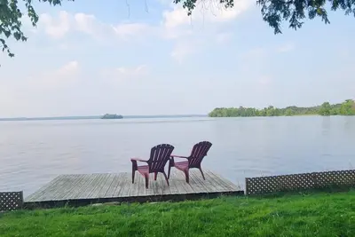 Image de Cozy Lakefront Cottage in Kawartha Lakes