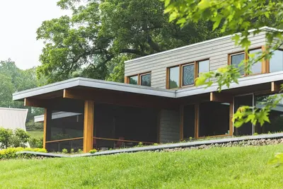 Image de Elderflower Retreat: a modern ranch overlooking the valley with view of Taliesin