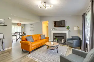 Image de Decatur Vacation Rental w/ Fenced Yard!