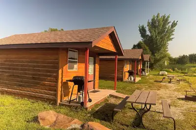 Image de Serene Cabin w/ Paddle Boats, Kids Activities & Fishing Pond, Ideal for Families