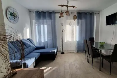 Séjour au soleil-appartement propre et lumineux, près de la plage: 15 min à pied