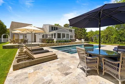 Image de Barefoot Bungalow: 330-C  Exquisite Chatham Home, Easy Access to Town, Bike Trail