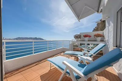 Image de Front line beach apartment Benidorm
