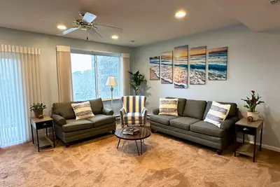 Resort Style Condo w/ Exclusive Amenities: Private Beach, Saltwater Pool & More!
