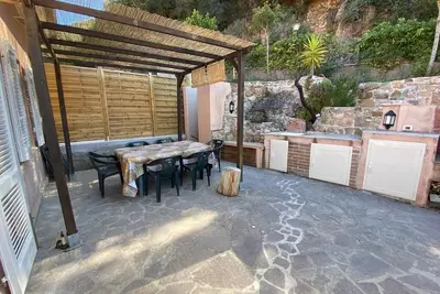 Image de Villa in Residence with outdoor space