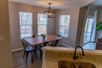 Image de Ranch! Split Floor Plan! Patio!