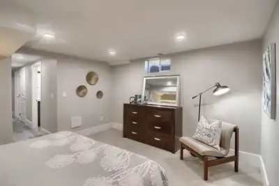 Image de Charming Bright 3-bedroom Pet Friendly Sunny Patio Ac Fiber Optic WiFi