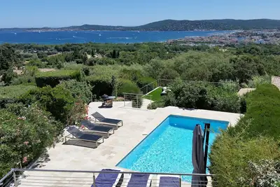 Image de Vue panoramique grandiose sur tout le golfe de St-Tropez