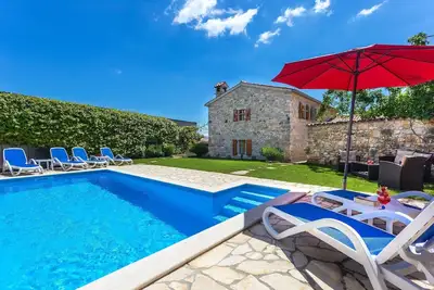 Image de Maison de vacances pour 7 personnes  + 1 enfant env. 140 qmà Vadreš, Istrie (Baie de Raša)