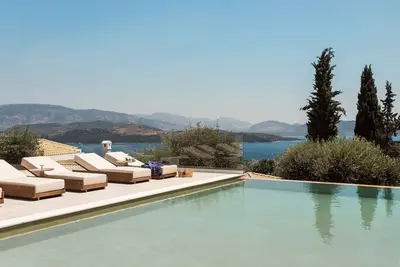 Image de My Rental Homes - Villa Senia with infinity swimming pool, sea view and sun terrace