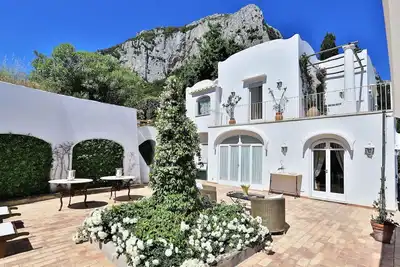 Image de Villa à Capri avec 3 chambres à coucher, 7 couchages