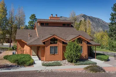 Image de 2 Bedroom Plus Loft Condo in Flagstaff, on Golf Course, Sleeps 8! ! !