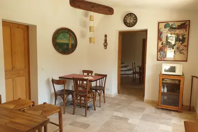 Image de Maison de campagne dans un cadre idyllique avec piscine privative