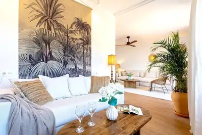 Image de Beautiful 3 bd apartment. Plaza Nueva Iv