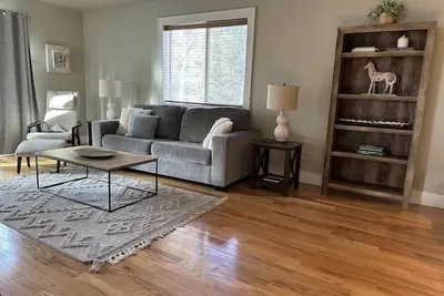 Image de Sisters Home Upper - One bedroom/One bath - Sleeps up to 5