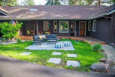 Image de Wagon Wheel home - Private, Peaceful, Perfect