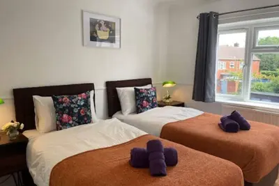 Image de Charming Large 3 Bedroom House /garden Fauners, Basildon, Essex Ss165ap