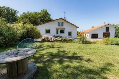 Image de Gîte Capérot - Eyres Moncube