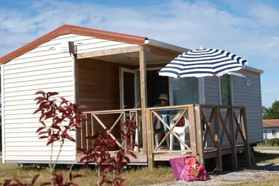 Image de La cigogne - Orist - Gîte