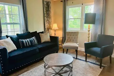 Image de Cozy Downtown Acworth House-near Lakepoint Sports