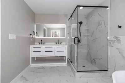 Image de 7 Bed / 6 Bath Masters House