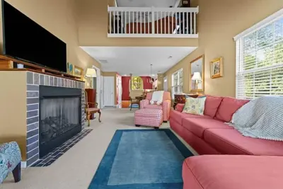 Image de Quiet Townhouse near the airport and beltline