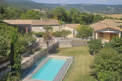 L'Escapade Marsannaise : Grande maison de village