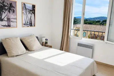 Image de Villa 3 chambres avec piscine à Sainte-Maxime- Proche plages et golf